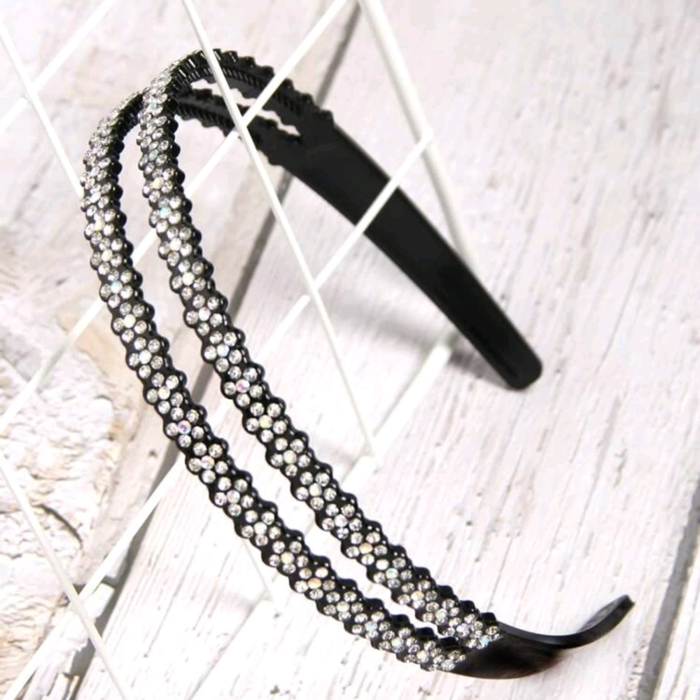 ✨3 FOR $28✨🆕 FLORAL RHINESTONE DOUBLE HEADBAND